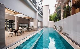 studio 26 m² dengan 1 bilik mandi peribadi di Patong